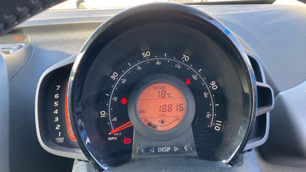Toyota Aygo 1.0 VVT-i X-Trend 5dr Petrol Hatchback - Image 11