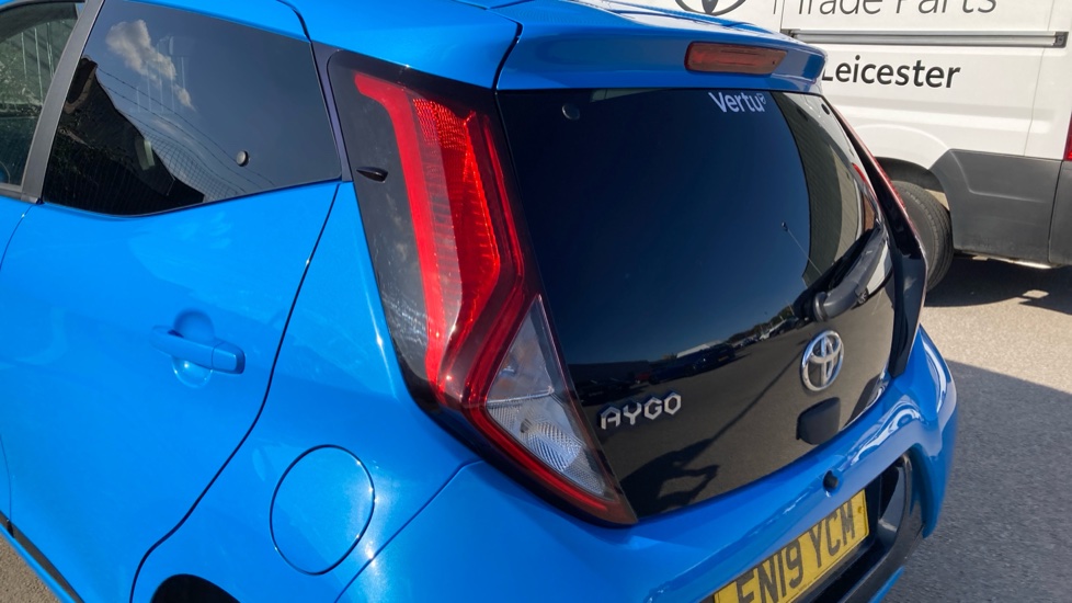 Toyota Aygo 1.0 VVT-i X-Trend 5dr Petrol Hatchback - Image 21