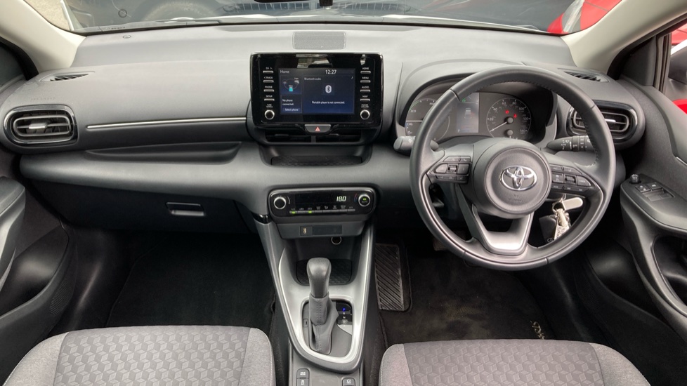 Toyota Yaris 1.5 Hybrid Icon 5dr CVT Hybrid Hatchback - Image 6