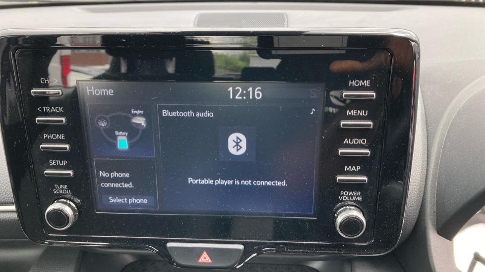 Toyota Yaris 1.5 Hybrid Icon 5dr CVT Hybrid Hatchback - Image 9