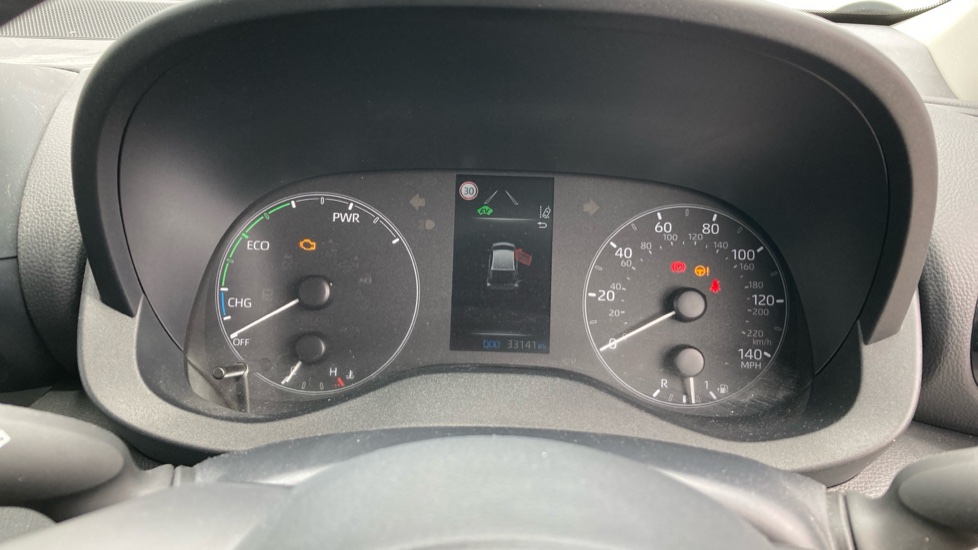 Toyota Yaris 1.5 Hybrid Icon 5dr CVT Hybrid Hatchback - Image 11