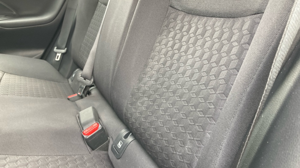 Toyota Yaris 1.5 Hybrid Icon 5dr CVT Hybrid Hatchback - Image 36