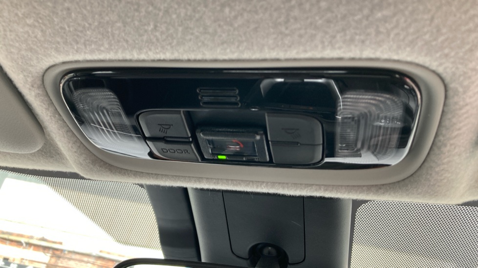 Toyota Yaris 1.5 Hybrid Icon 5dr CVT Hybrid Hatchback - Image 42