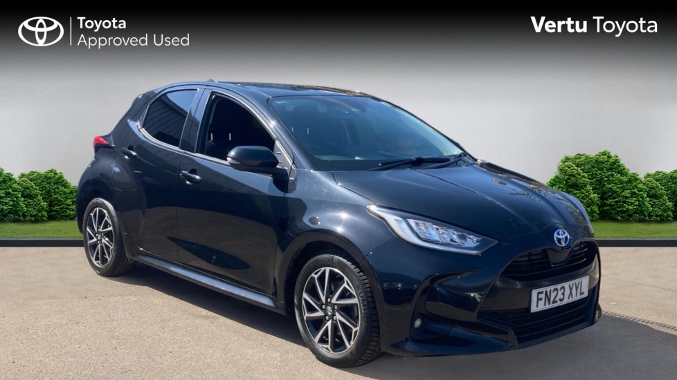 Toyota Yaris 1.5 Hybrid Design 5dr CVT Hybrid Hatchback - Image 1