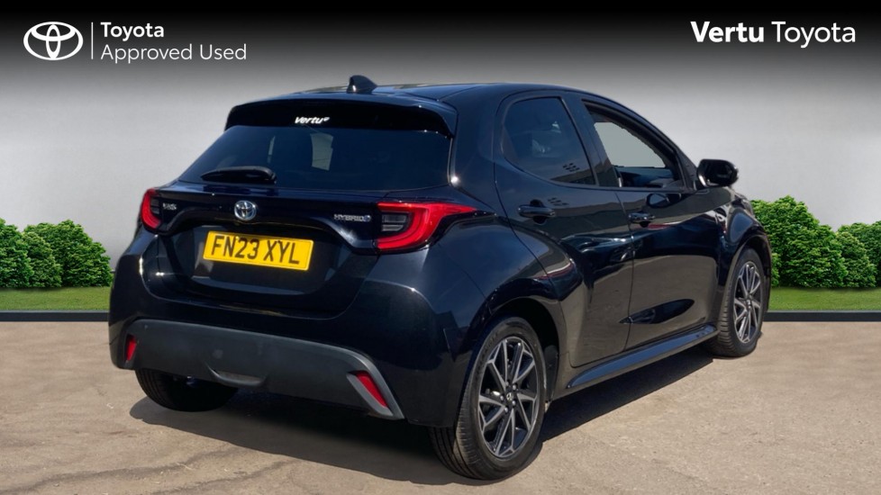 Toyota Yaris 1.5 Hybrid Design 5dr CVT Hybrid Hatchback - Image 2