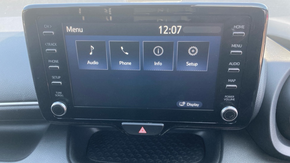 Toyota Yaris 1.5 Hybrid Design 5dr CVT Hybrid Hatchback - Image 9