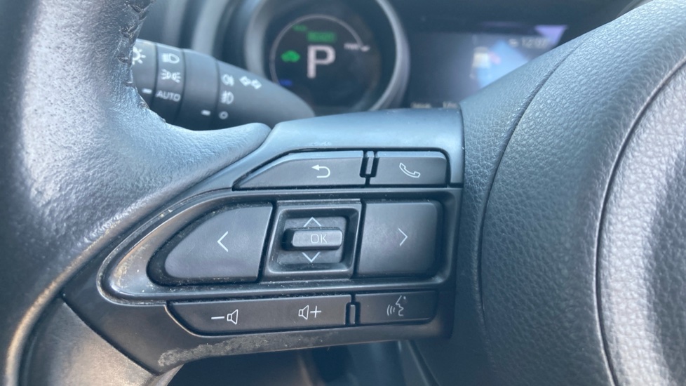 Toyota Yaris 1.5 Hybrid Design 5dr CVT Hybrid Hatchback - Image 39