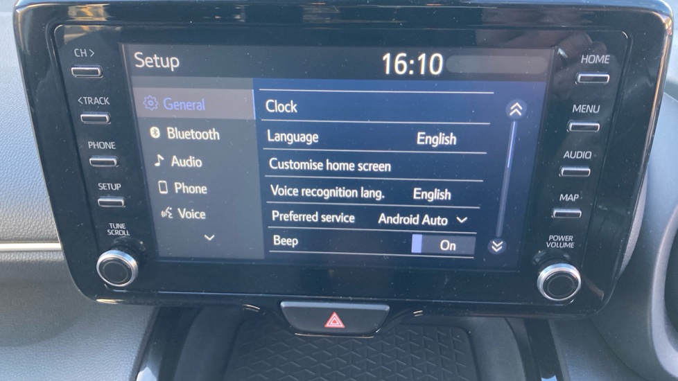 Toyota Yaris Cross 1.5 Hybrid Icon 5dr CVT Hybrid Estate - Image 47