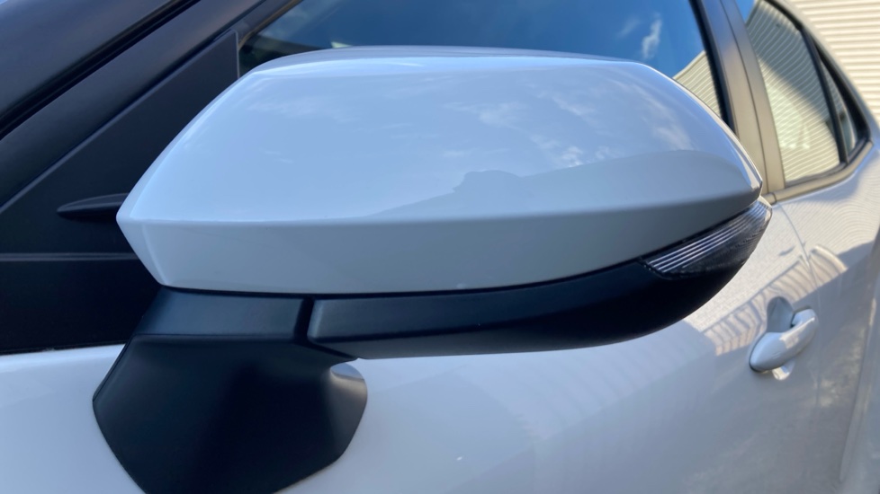 Toyota Yaris Cross 1.5 Hybrid Icon 5dr CVT Hybrid Estate - Image 49