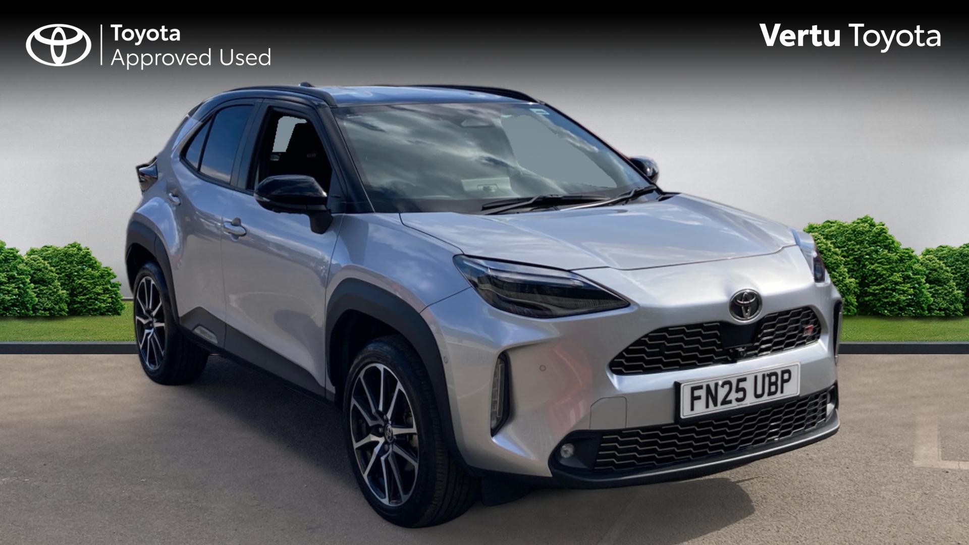Toyota Yaris Cross listing photo