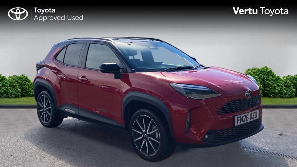 Toyota Yaris Cross 1.5 Hybrid GR Sport 5dr CVT Hybrid Estate - Image 1