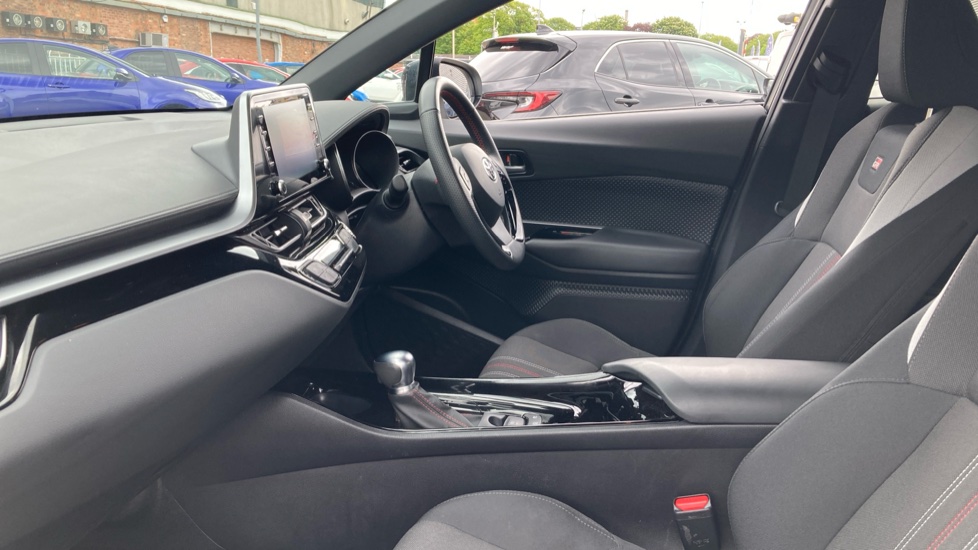 Toyota C-HR 2.0 Hybrid GR Sport 5dr CVT Hybrid Hatchback - Image 5