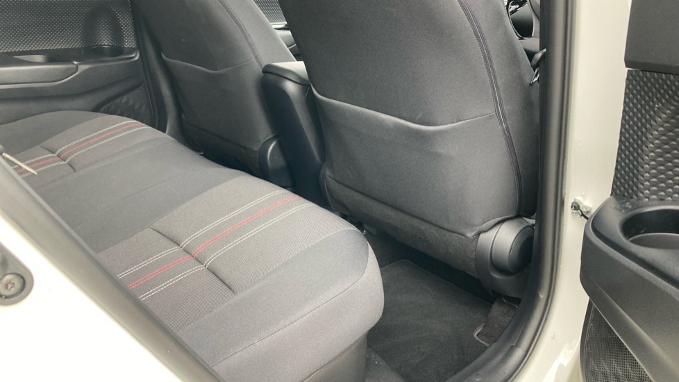 Toyota C-HR 2.0 Hybrid GR Sport 5dr CVT Hybrid Hatchback - Image 8