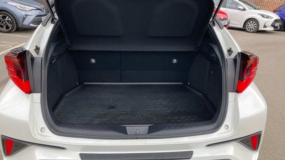 Toyota C-HR 2.0 Hybrid GR Sport 5dr CVT Hybrid Hatchback - Image 13