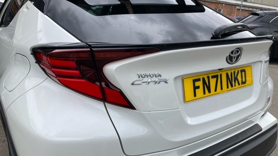 Toyota C-HR 2.0 Hybrid GR Sport 5dr CVT Hybrid Hatchback - Image 21