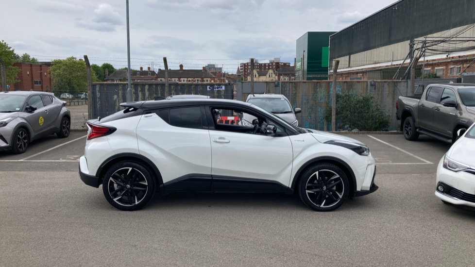 Toyota C-HR 2.0 Hybrid GR Sport 5dr CVT Hybrid Hatchback - Image 23