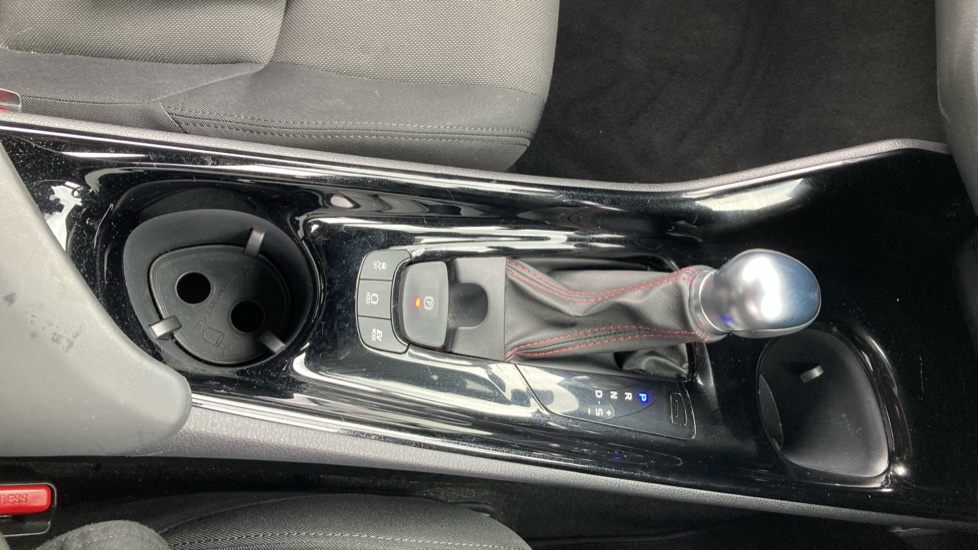 Toyota C-HR 2.0 Hybrid GR Sport 5dr CVT Hybrid Hatchback - Image 32