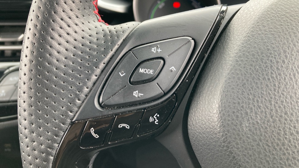 Toyota C-HR 2.0 Hybrid GR Sport 5dr CVT Hybrid Hatchback - Image 38