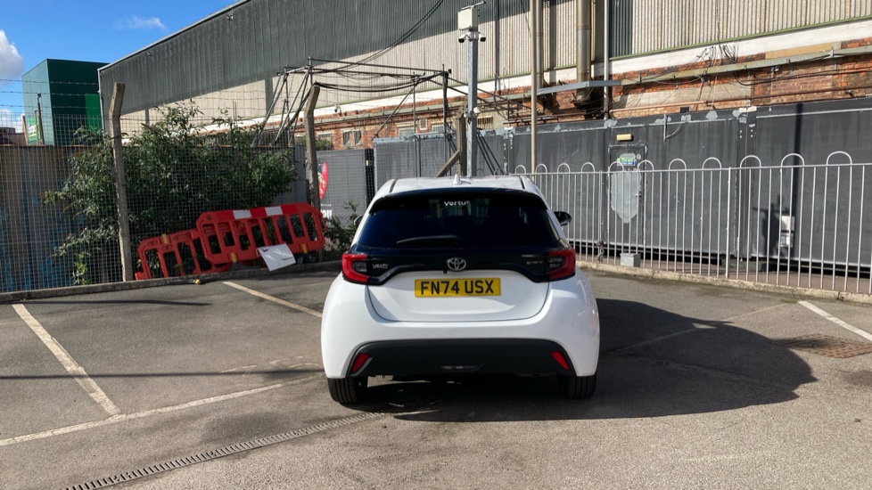 Toyota Yaris 1.5 Hybrid Design 5dr CVT Hybrid Hatchback - Image 26