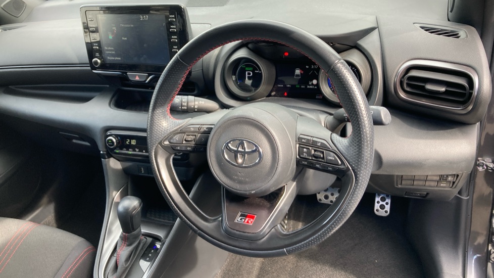 Toyota Yaris 1.5 Hybrid GR Sport 5dr CVT Hybrid Hatchback - Image 7