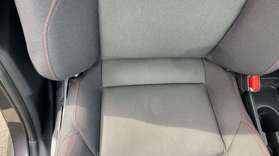 Toyota Yaris 1.5 Hybrid GR Sport 5dr CVT Hybrid Hatchback - Image 14