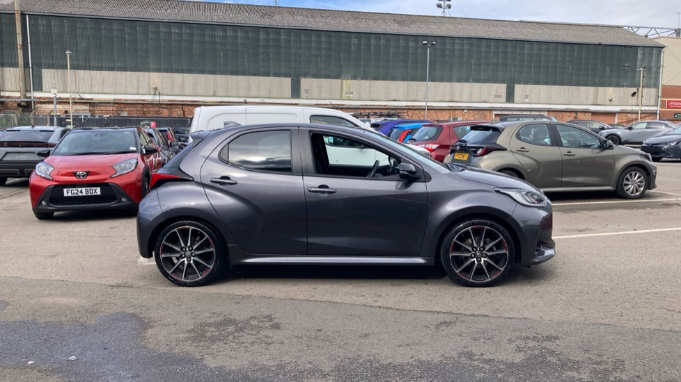 Toyota Yaris 1.5 Hybrid GR Sport 5dr CVT Hybrid Hatchback - Image 23