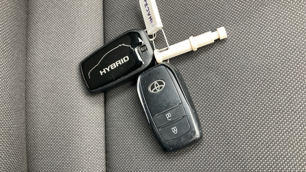Toyota Yaris 1.5 Hybrid GR Sport 5dr CVT Hybrid Hatchback - Image 28