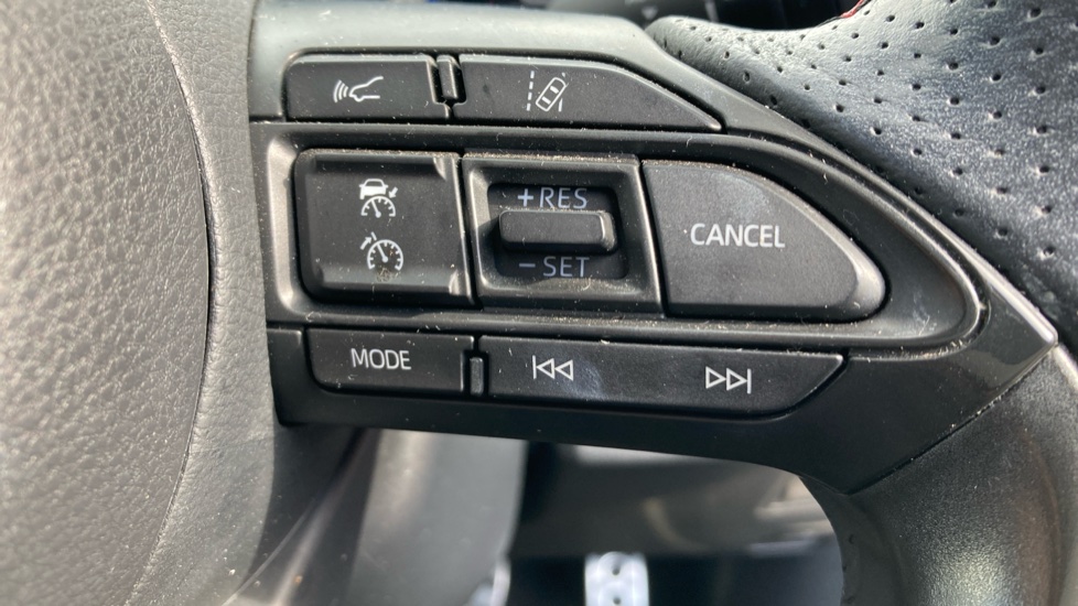Toyota Yaris 1.5 Hybrid GR Sport 5dr CVT Hybrid Hatchback - Image 31