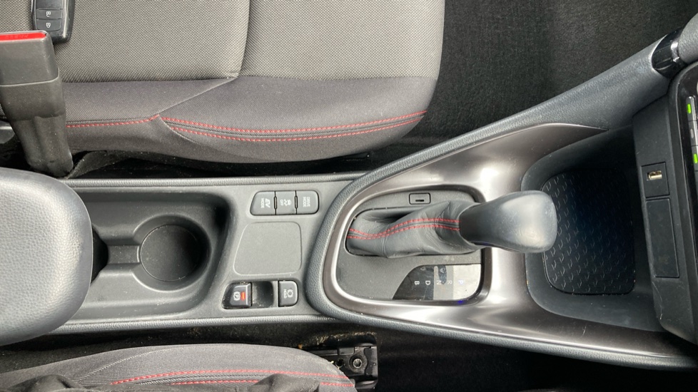 Toyota Yaris 1.5 Hybrid GR Sport 5dr CVT Hybrid Hatchback - Image 37