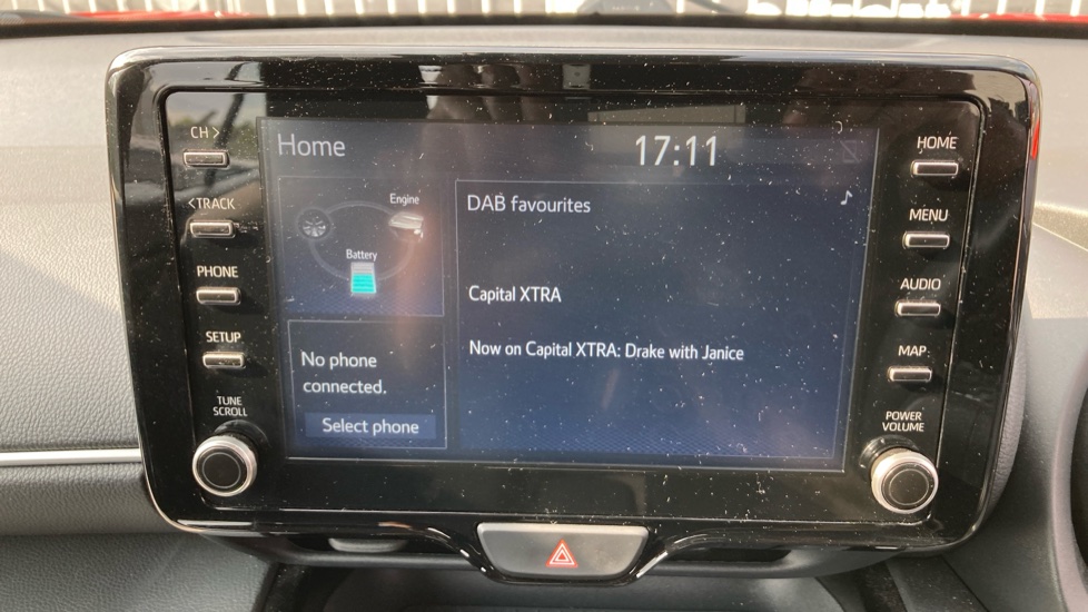 Toyota Yaris Cross 1.5 Hybrid Icon 5dr CVT Hybrid Estate - Image 9