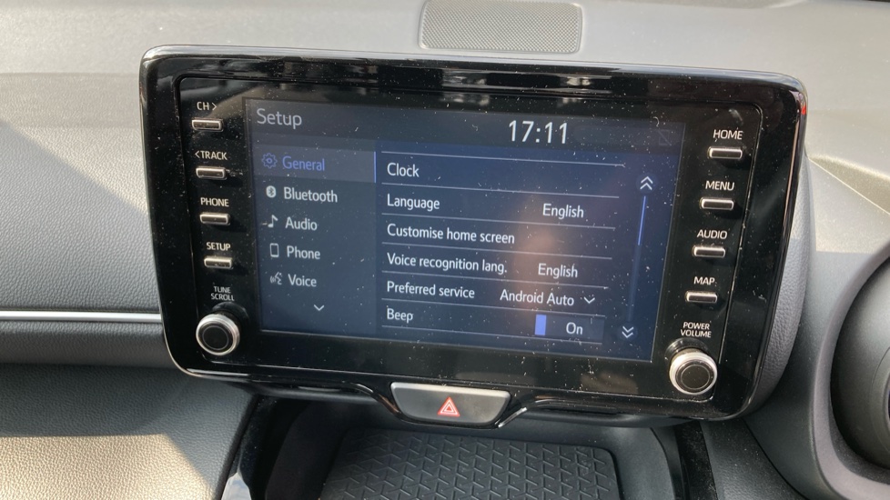 Toyota Yaris Cross 1.5 Hybrid Icon 5dr CVT Hybrid Estate - Image 40