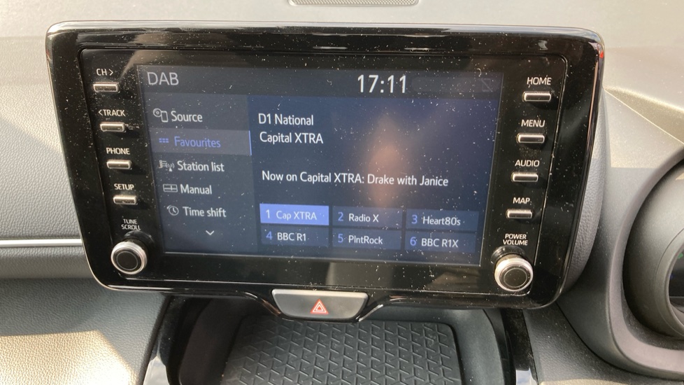 Toyota Yaris Cross 1.5 Hybrid Icon 5dr CVT Hybrid Estate - Image 43