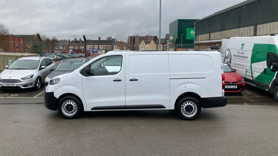 Toyota Proace L2 Diesel 2.0D 145 Active Van - Image 17