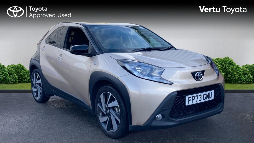 Toyota Aygo X 1.0 VVT-i Edge 5dr Auto Petrol Hatchback - Image 1