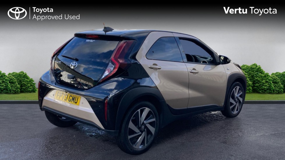 Toyota Aygo X 1.0 VVT-i Edge 5dr Auto Petrol Hatchback - Image 2