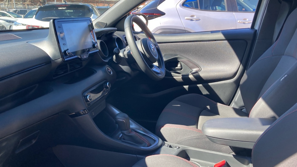 Toyota Yaris 1.5 Hybrid GR Sport 5dr CVT Hybrid Hatchback - Image 5