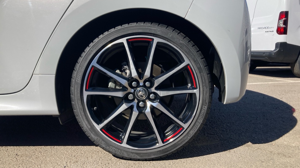 Toyota Yaris 1.5 Hybrid GR Sport 5dr CVT Hybrid Hatchback - Image 25