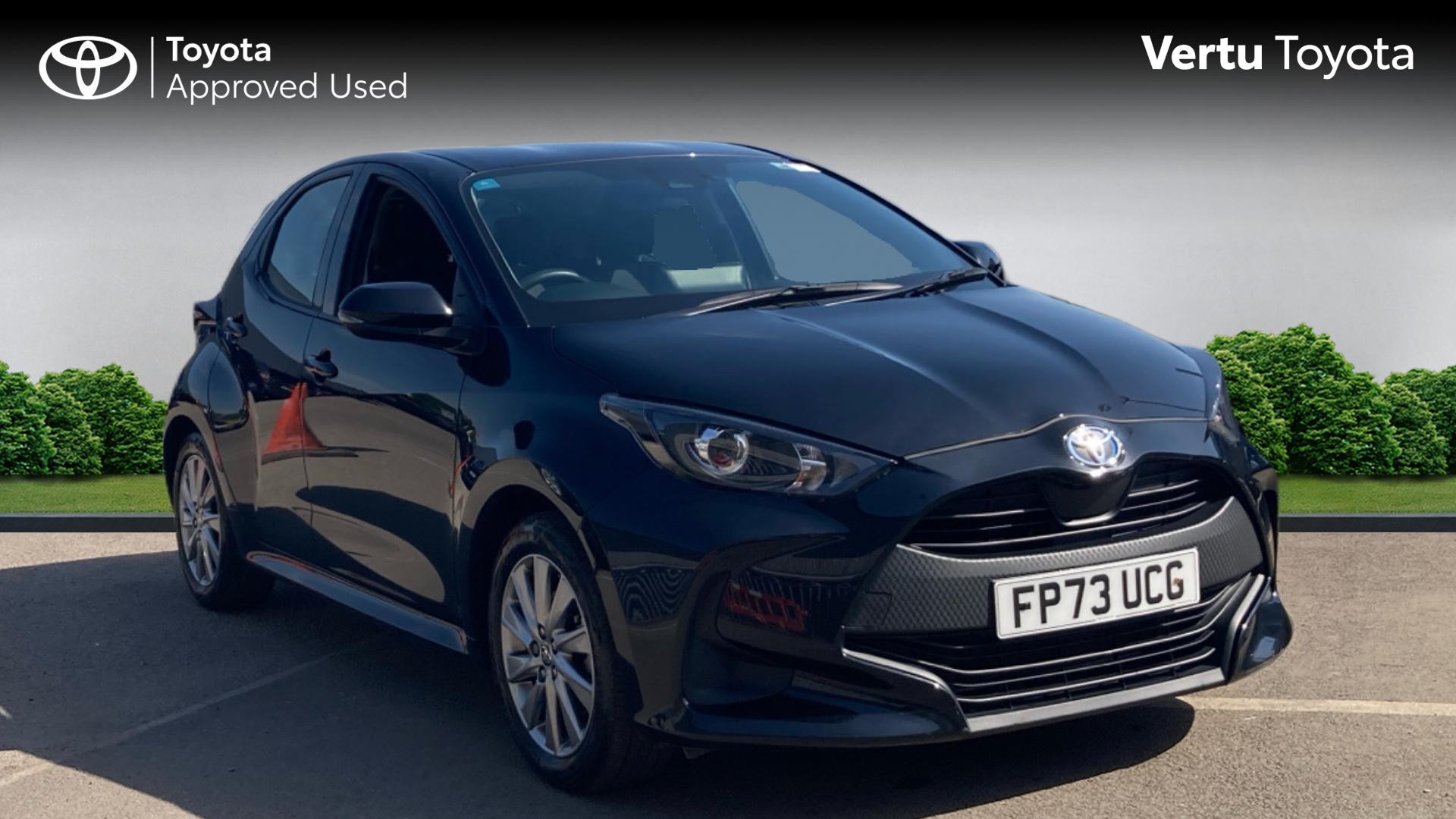 Toyota Yaris dealer public-web source image