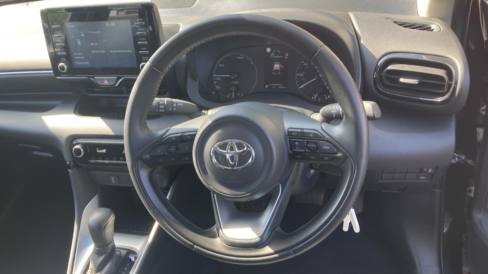 Toyota Yaris 1.5 Hybrid Icon 5dr CVT Hybrid Hatchback - Image 7