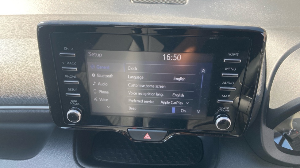 Toyota Yaris 1.5 Hybrid Icon 5dr CVT Hybrid Hatchback - Image 42