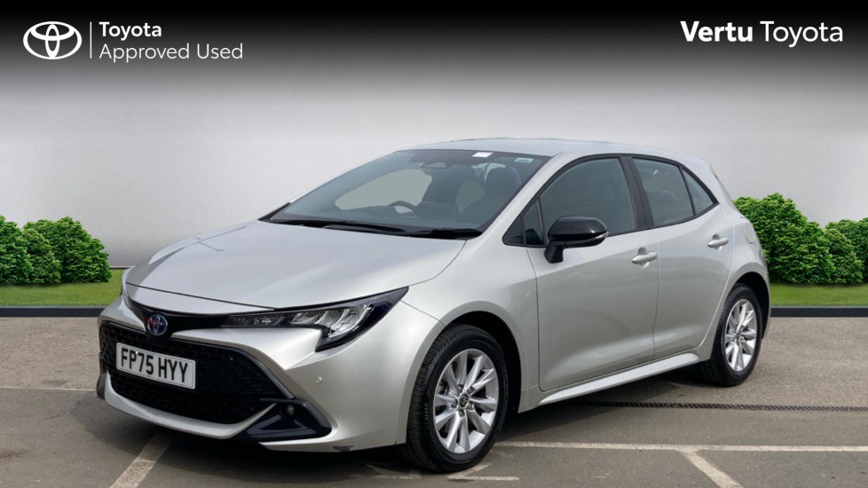Toyota Corolla 2.0 Hybrid 178 Icon 5dr CVT Hybrid Hatchback - Image 3