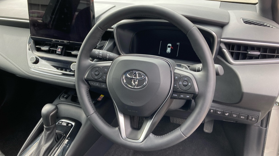 Toyota Corolla 2.0 Hybrid 178 Icon 5dr CVT Hybrid Hatchback - Image 10