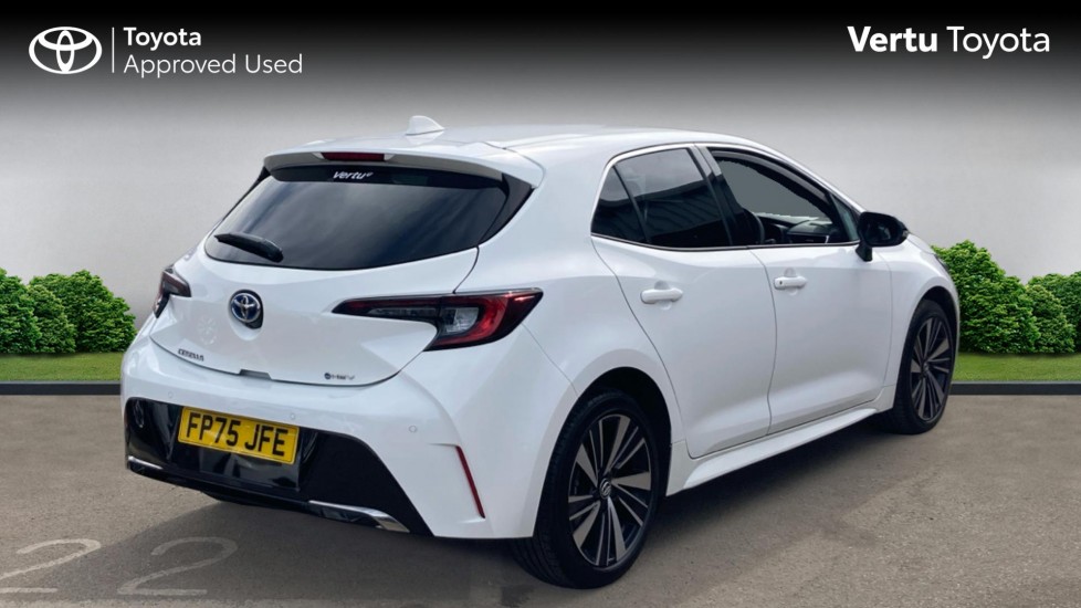 Toyota Corolla 1.8 Hybrid Design 5dr CVT Hybrid Hatchback - Image 2