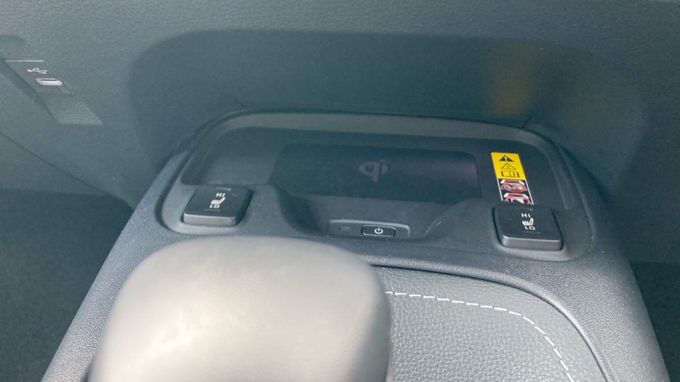 Toyota Corolla 1.8 Hybrid Design 5dr CVT Hybrid Hatchback - Image 32