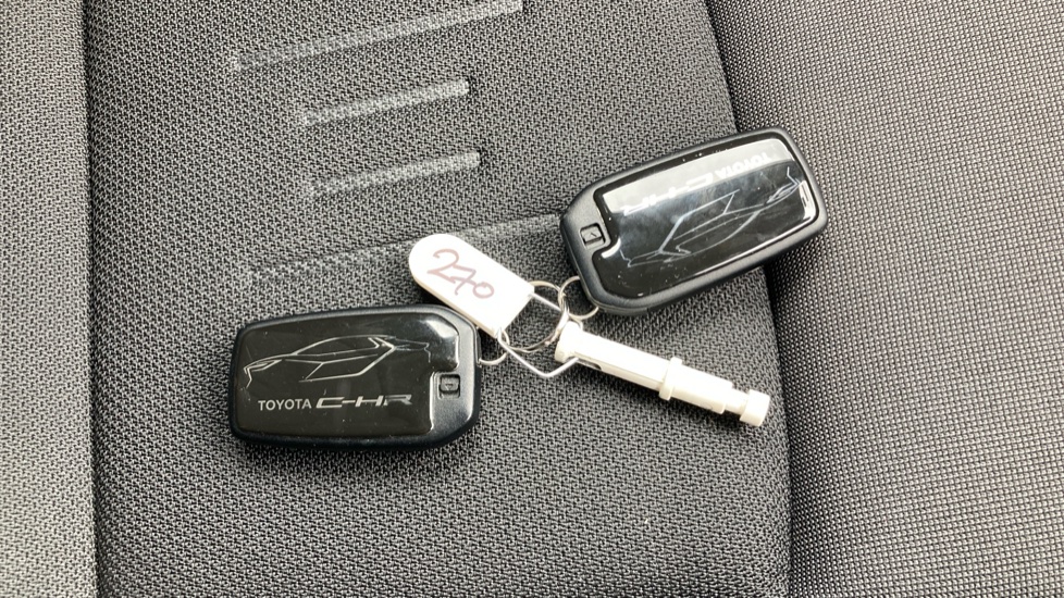 Toyota C-HR 1.8 Hybrid Design 5dr CVT Hybrid Hatchback - Image 28