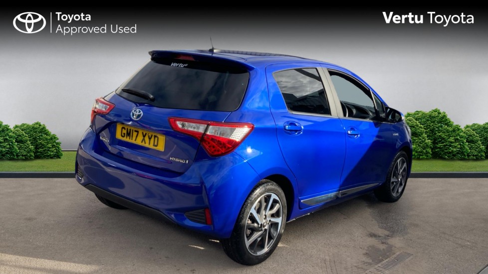Toyota Yaris 1.5 Hybrid Excel TSS 5dr CVT Hybrid Hatchback - Image 2