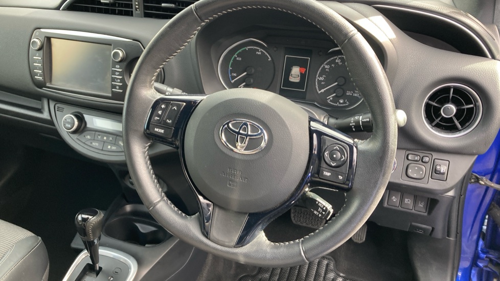 Toyota Yaris 1.5 Hybrid Excel TSS 5dr CVT Hybrid Hatchback - Image 10