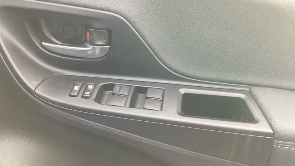 Toyota Yaris 1.5 Hybrid Excel TSS 5dr CVT Hybrid Hatchback - Image 20