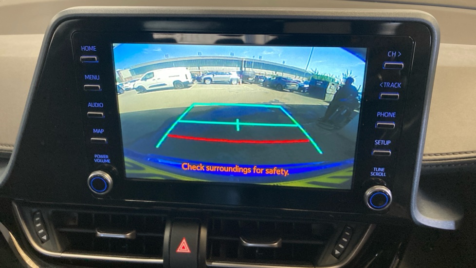 Toyota C-HR 1.8 Hybrid Design 5dr CVT Hybrid Hatchback - Image 34