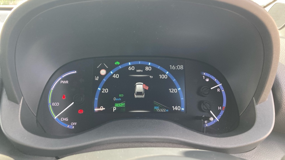Toyota Yaris Cross 1.5 Hybrid Design 5dr CVT Hybrid Estate - Image 11